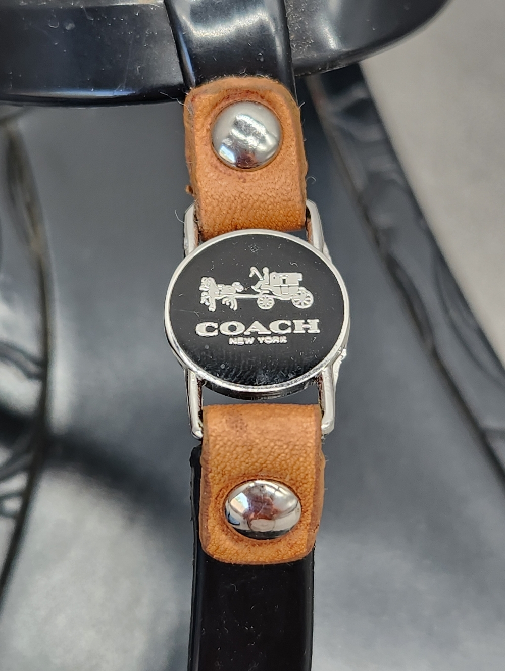 Coach T-strap Sandals 9 Black Jelly Piccadilly A6370 Thong Dainty Logo Charm - Picture 6 of 16